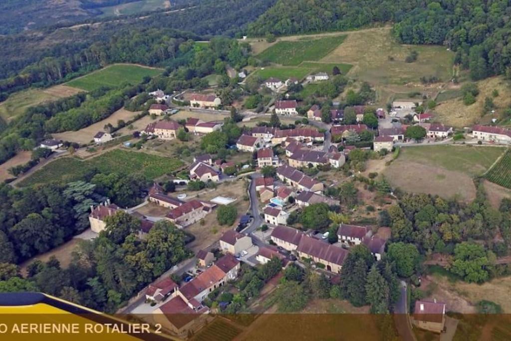 Jura - Maison De Village Entiere Avec Piscine Rotalier Exteriör bild